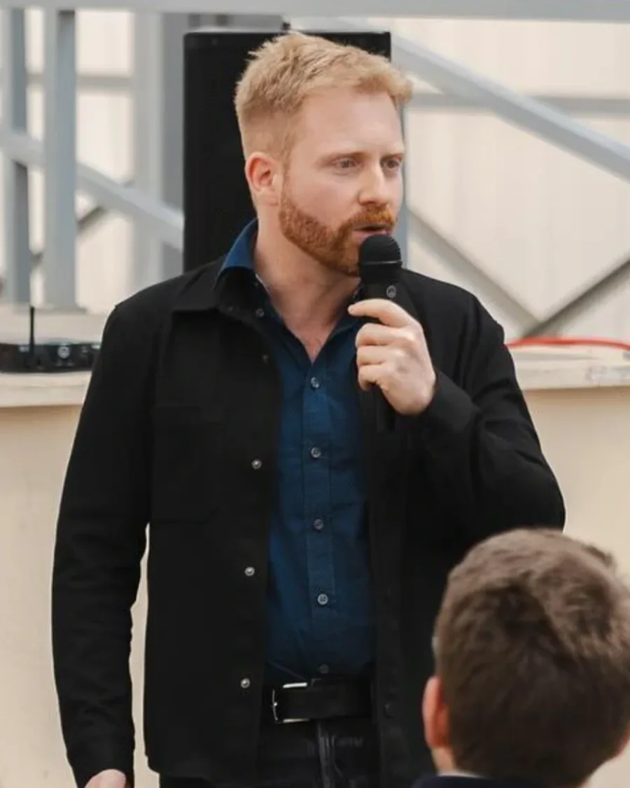 Danilo Lapegna durante un intervento su AI e agenti in produzione